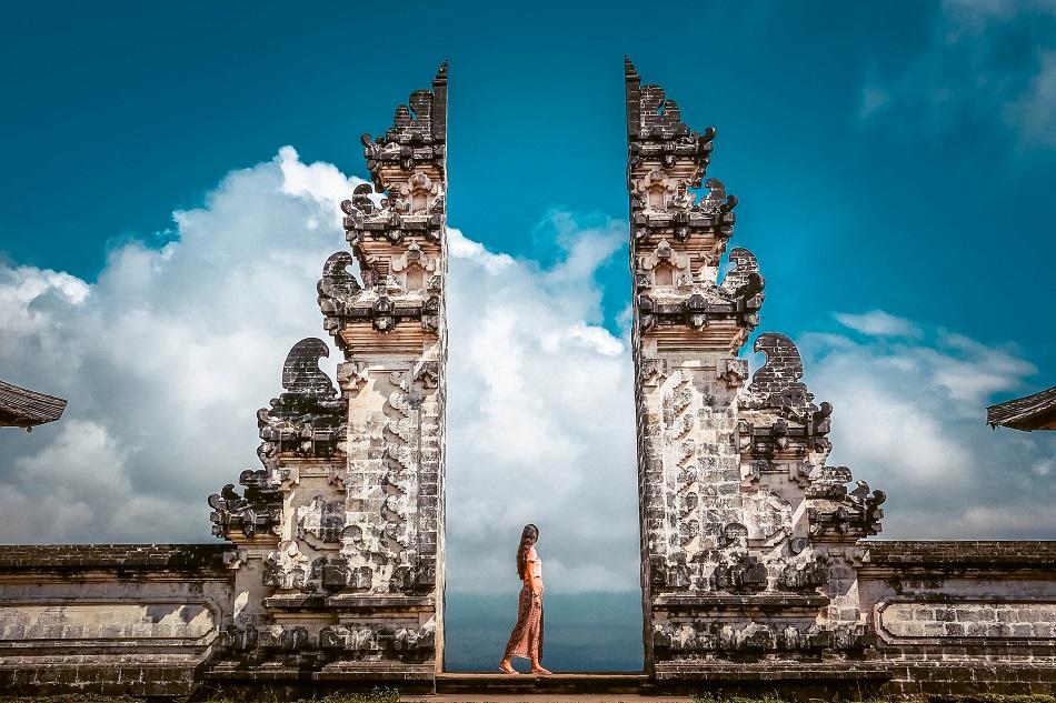 LEMPUYANG TOUR - THE GATE OF HEAVEN